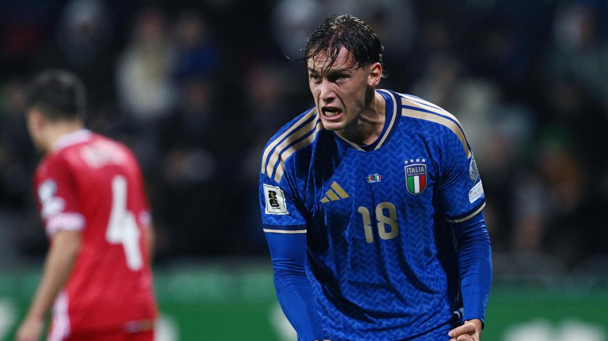 Italia, 2-0 alla Moldavia con Mancini-Esposito. La Gazzetta dello Sport titola: "Troppo poco"