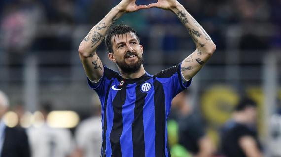 Inter, Acerbi: "Agli ottavi l'avversario sarà un top club, ma lo siamo anche noi. Vogliamo andare avanti"