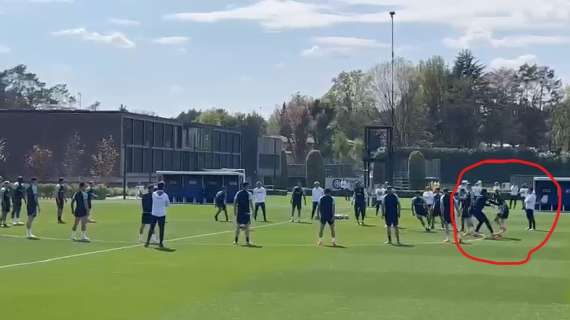 TMW - Inter, atmosfera elettrica ad Appiano. Dura entrata di Onana su Brozovic 