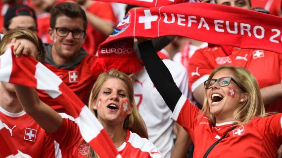 Svizzera, violenza negli stadi. La Swiss Football League valuta la chiusura dei settori ospiti