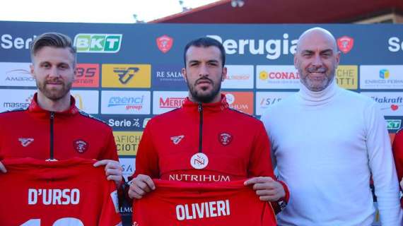 Perugia-Lecce, le formazioni ufficiali: Baroni cambia modulo. L'ex Olivieri titolare nel Grifo