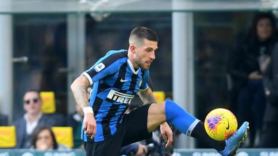 Inter, Biraghi: "Tutto aperto, a Napoli già vinto 3-1. Handanovic? Fiducia in Padelli"