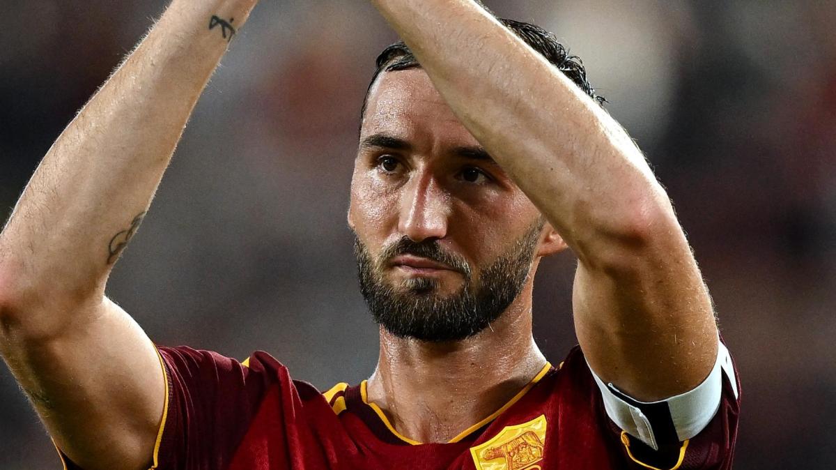 Roma avanti all'intervallo a Istanbul. Gran gol di Cristante, Fenerbahçe però ostico