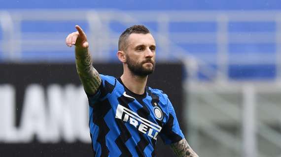 Inter, 4-0 in amichevole alla Pro Vercelli: in gol Brozovic e Calhanoglu. Doppietta per Mulattieri