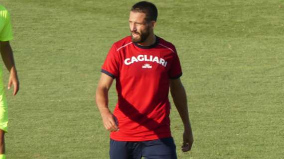 Pavoletti: "C'è amarezza, ma la retrocessione non poteva cancellare il mio legame col Cagliari"