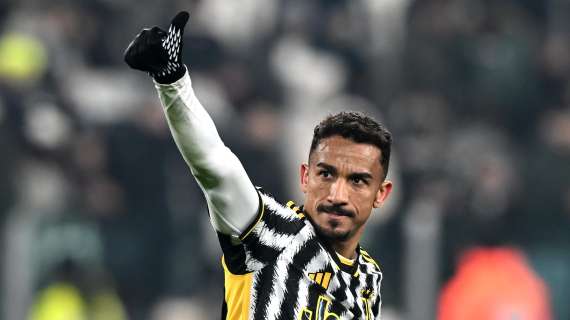 Danilo a Chiellini: "Ho imparato da te l'arte della difesa e cosa significhi essere juventini"