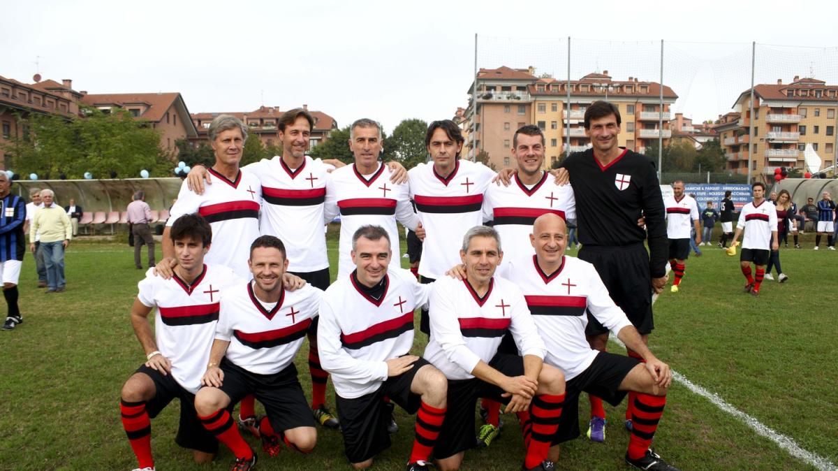 Il Palermo a Perth. Inzaghi omaggia Baresi davanti al murale: "Sarei voluto essere da Franco"