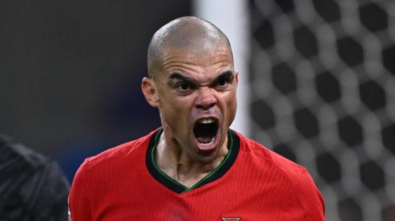 Pepe lascia il calcio a 41 anni. Tutti i titoli vinti, il saluto di CR7 e la dedica di Sergio Ramos