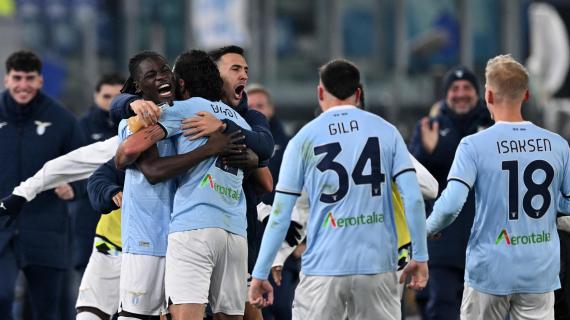 La Lazio non scende dal treno scudetto: 3-0 al Bologna e quinta vittoria consecutiva