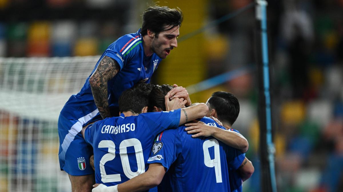 Caccia ai gol in Moldova. La Gazzetta dello Sport in prima pagina: "Italia, prova Mondiale"