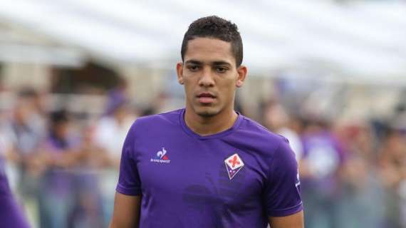 Fiorentina, Gilberto rientrerà dal Brasile: piace al PAOK