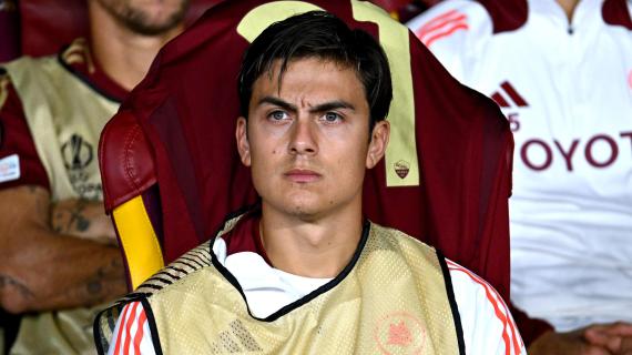 La Roma torna a vincere con Dybala centravanti: "Mi piace giocare da attaccante centrale"