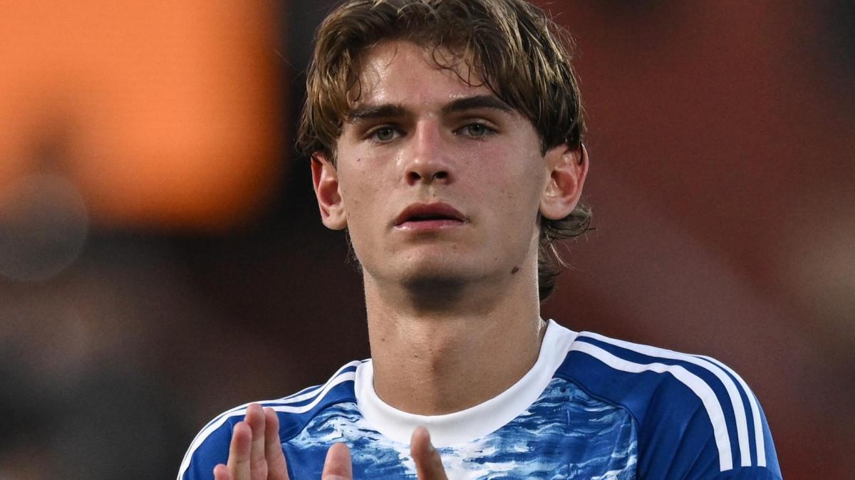 Como, il regalo per la Champions è ancora Nico Paz. Millan che colpo: preso Gonçalo Ramos. Juventus, sarà Kolo Muani il primo rinforzo in attacco. Anche Muharemovic può tornare. Fiorentina, dopo Viery riflettori su Thorstvedt