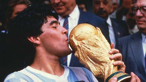 Argentina, il pallone della Mano de Dios di Maradona ai Mondiali '86 venduto per 2 milioni