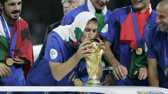 26 giugno 2006, Italia-Australia 1-0. Totti al 95' ci porta ai quarti di finale