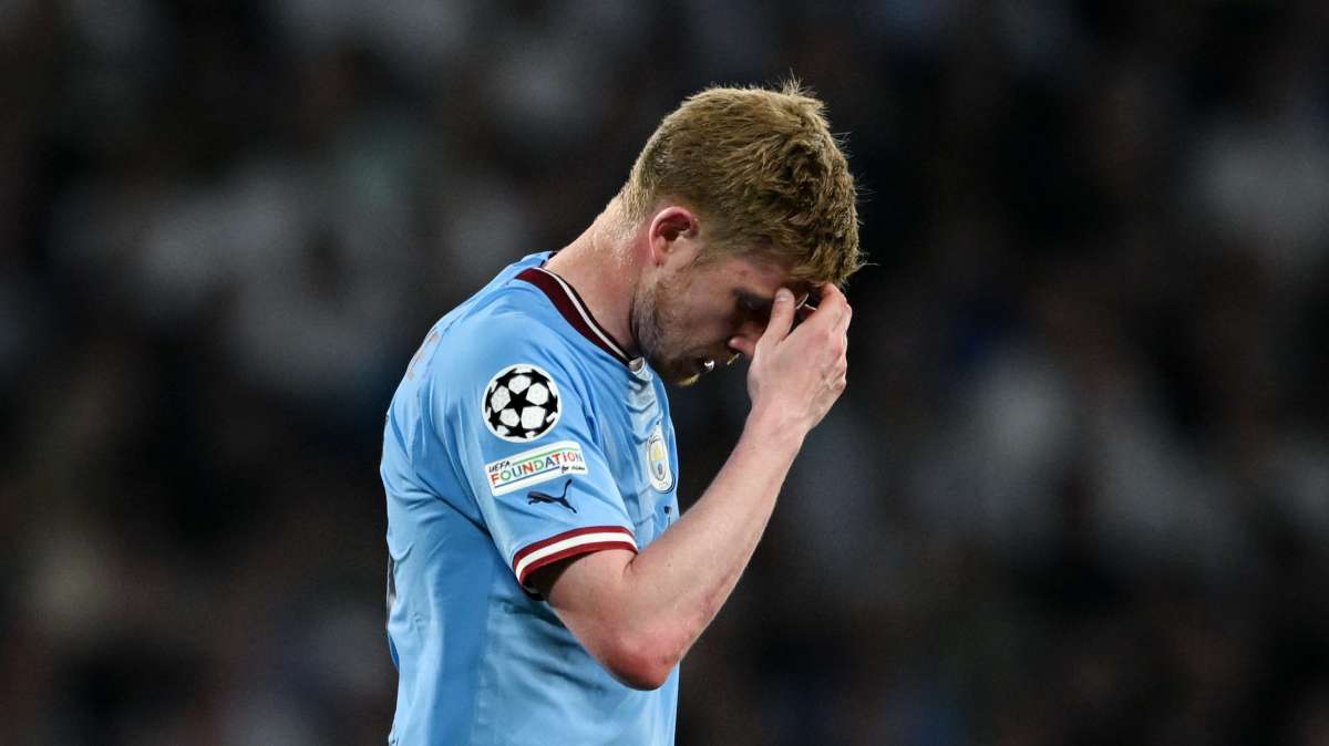 L'infortunio di De Bruyne è grave: probabile rottura del tendine del ginocchio. Salta due finali?