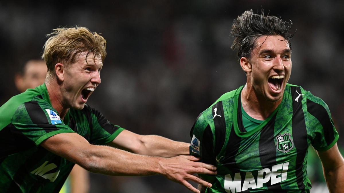 Sassuolo, Bowie: "Aquilani ha grandi idee. Porto alla squadra spirito ed energia"