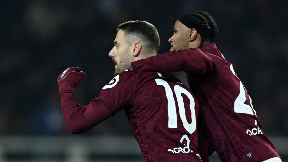 Colpo Toro con il Sassuolo. La Stampa: "Squadra granata in mano a Vlasic"