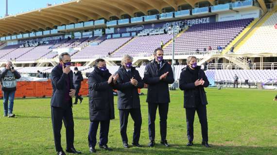 La Fiorentina celebra il ritorno in panchina di Prandelli: "3.843 giorni dopo"