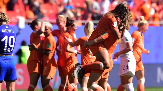 Euro '25, le ufficiali di Inghilterra-Paesi Bassi: Toone e Pelova le novità rispetto all'esordio