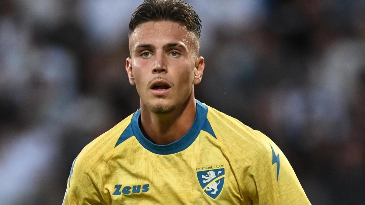 Antonio Raimondo, il tuono di Frosinone, la freccia mancina di Alvini che fa sognare la Ciociaria