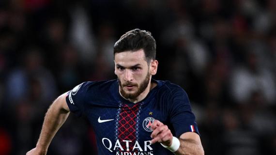 Allarme PSG: infortunio per Kvaratskhelia, Vitinha lascia il campo. Rischiano il Barcellona?
