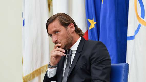 Qualcosa da dire a Spalletti? Totti: "No, è nel dimenticatoio. Chiusa dal momento dell'addio"