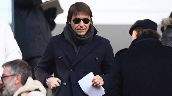 Conte intercettato sotto la sede dell'Inter: "No comment"