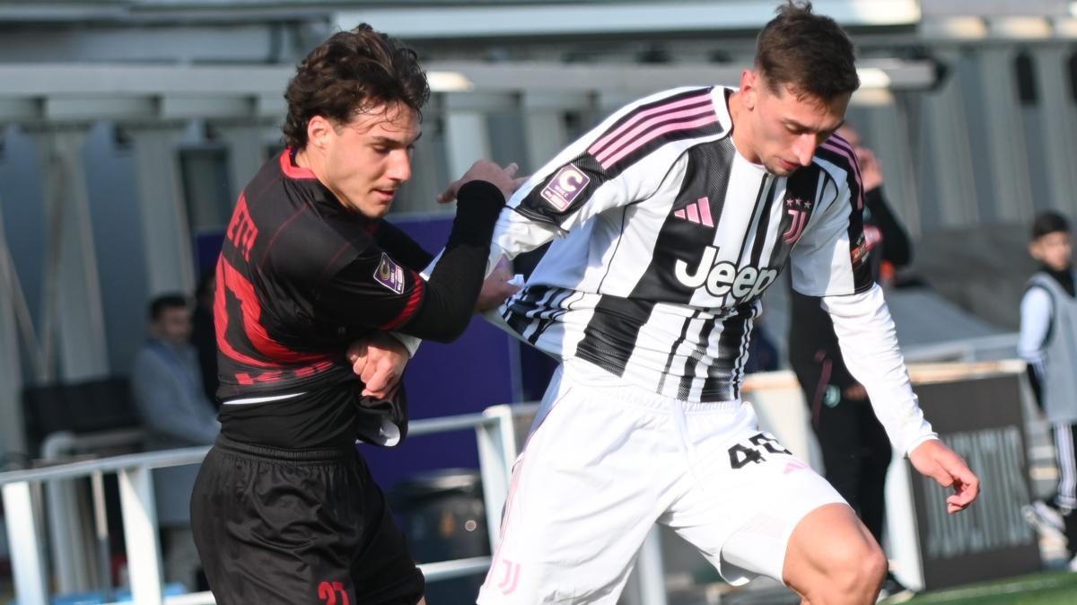 Carrarese, accordo con la Juventus per prolungare il prestito di Rouhi. La nota
