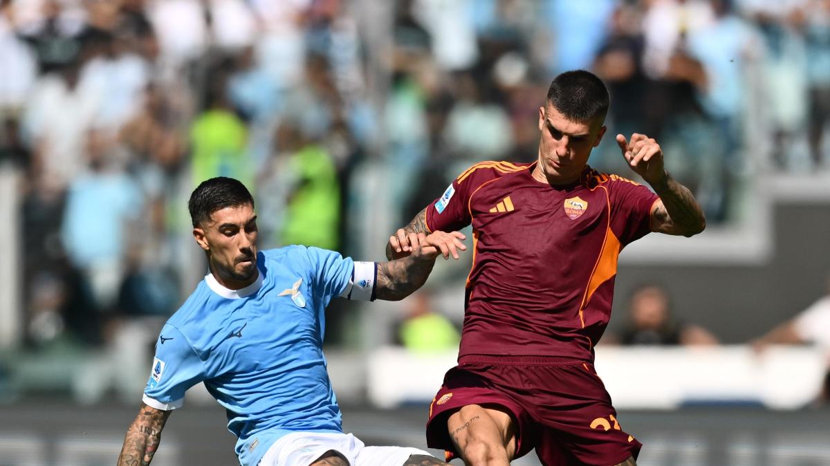 Alle ore 12 il derby di Roma, Il Tempo titola stamani: "Mezzogiorno di fuoco"