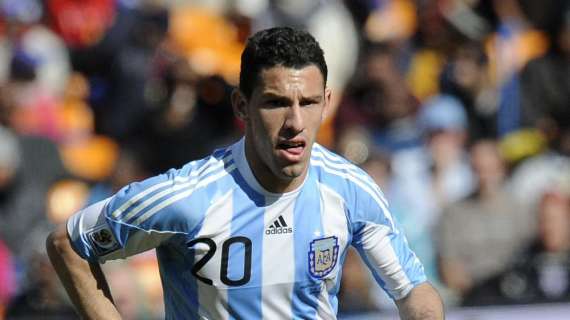 Maxi Rodriguez compie 40 anni. E il suo Newell's gli intitola una tribuna dello stadio "Bielsa"