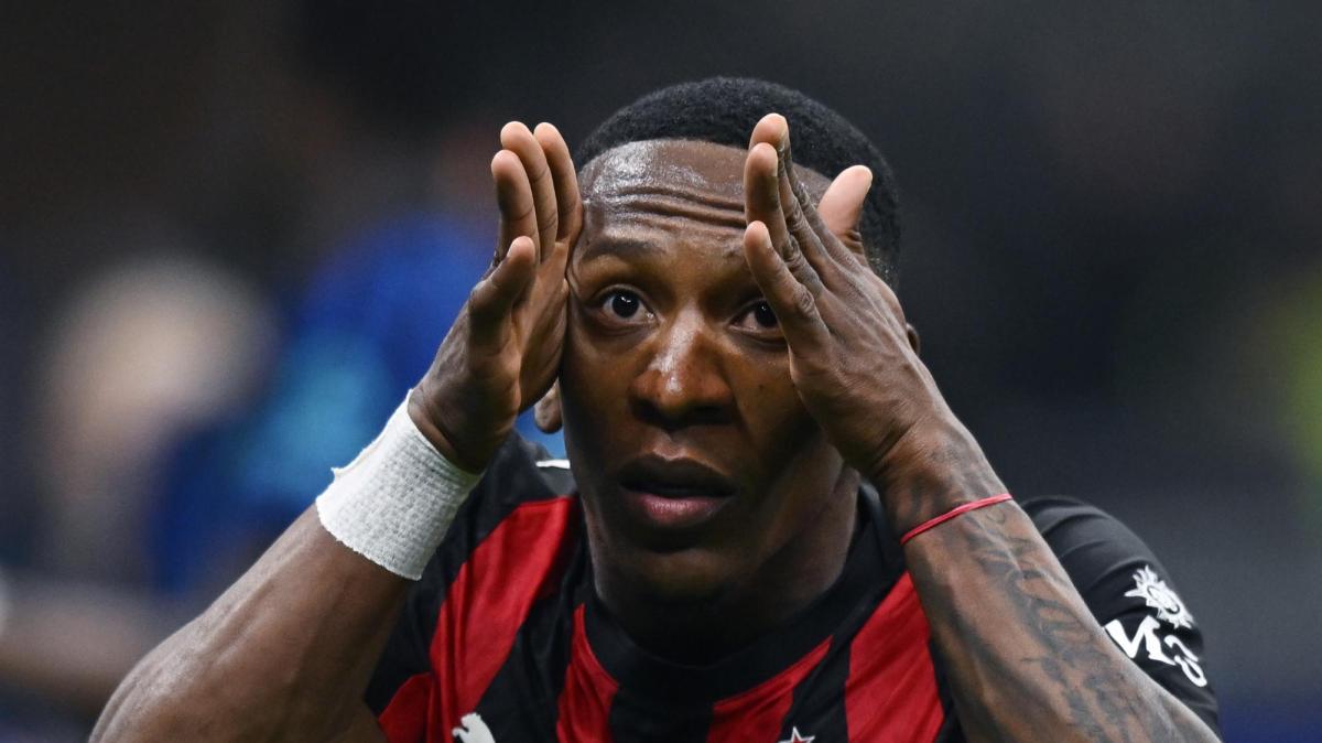 Estupinan sta decidendo il derby e riaprendo la Serie A: Milan-Inter 1-0 all'intervallo