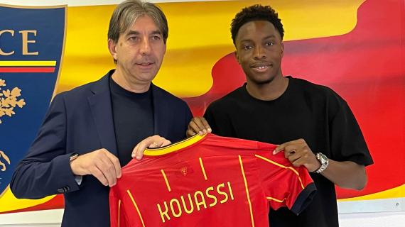 Lecce, Kouassi si presenta: "Nasco terzino destro, giocherò in quella posizione"