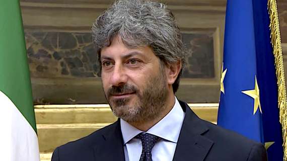 Fico (presidente Camera): "Inginocchiarsi? Sì, il calcio deve dare messaggi contro il razzismo"