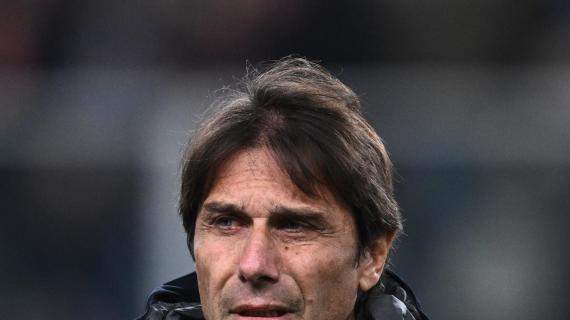 Conte non parla dopo lo 0-3 di Firenze, il Napoli è in lutto. Stellini: "Non se la sentiva"