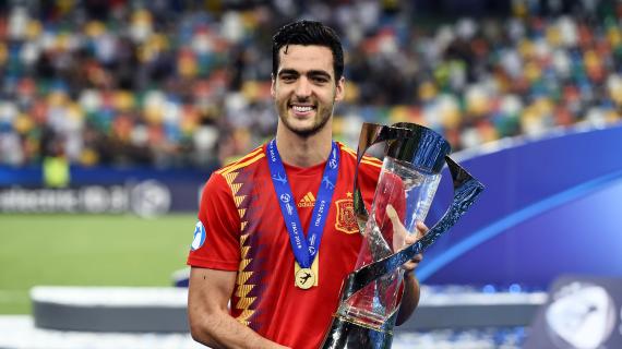 Mikel Merino: "Calafiori pezzo di pane. A Berta chiederò un nuovo contratto... da attaccante"