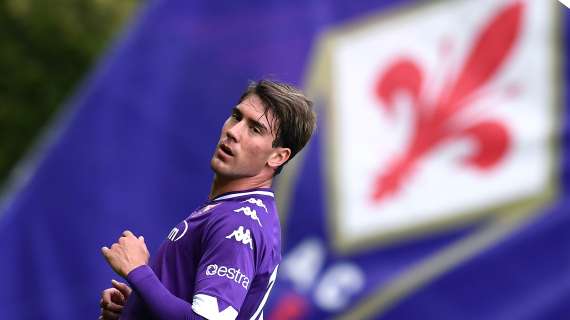 La Fiorentina punta al rinnovo di Vlahovic. Barone: "Speriamo di raggiungere presto un accordo"