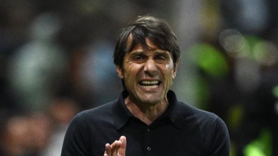 Napoli, Conte: "Siamo arrivati all'osso, ma sembra tutto normale. Sono molto stanco"