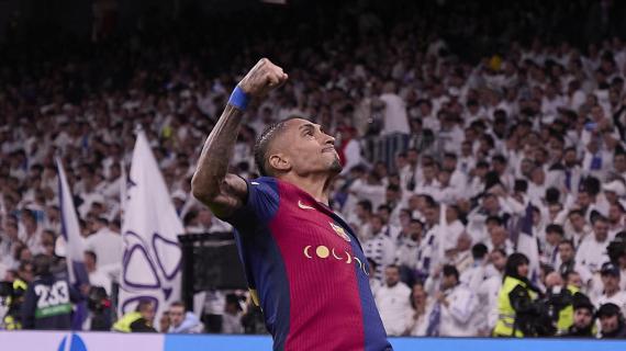 Missile di Raphinha, sfortunato autogol di Sommer: Barcellona-Inter 3-3 al 66'