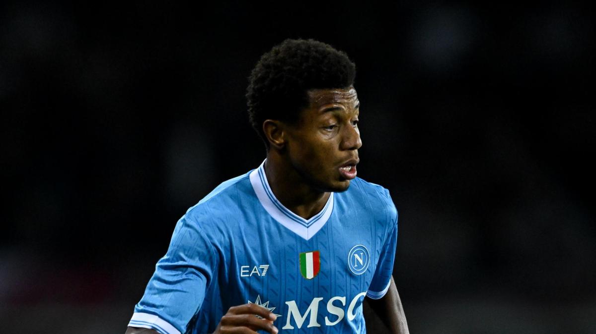Napoli, con l'Inter senza Hojlund e Meret. Corriere del Mezzogiorno: "Neres favorito su Lucca"