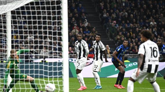 Il Derby d'Italia più divertente di sempre, Inter-Juventus 4-4. Rivedi gli highlights