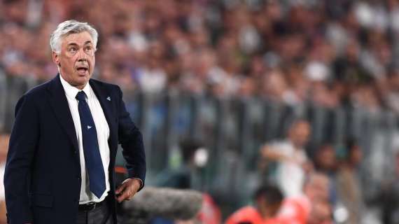 Napoli, Ancelotti ridisegna la squadra per cercare l'impresa