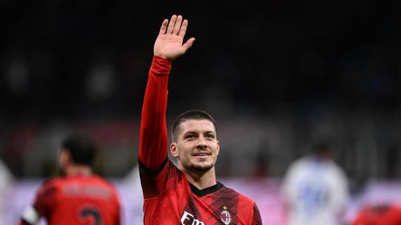 Milan-Frosinone 3-1, le pagelle: Theo convincente nel nuovo ruolo, buona la decima per Jovic
