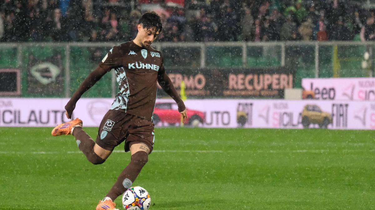 Palermo, ritorno di fiamma per Elia. Sfida al Benevento per l'esterno dell'Empoli
