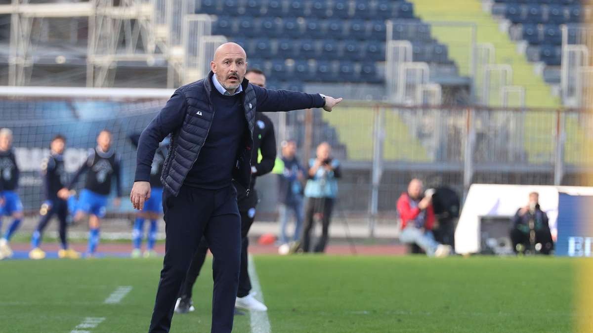 Fiorentina, Italiano: "Nico Gonzalez sta crescendo. La squadra deve aiutarlo"