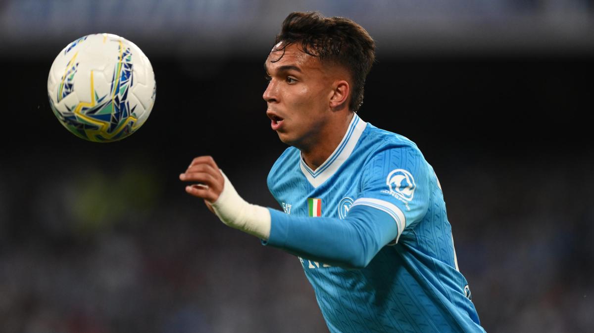 Napoli-Bologna, le formazioni ufficiali: out De Bruyne, torna Di Lorenzo. Panchina per Rowe