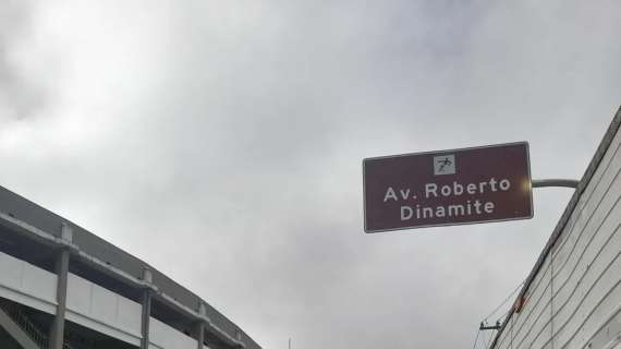 Brasile, a Rio intitolata una strada a Roberto Dinamite