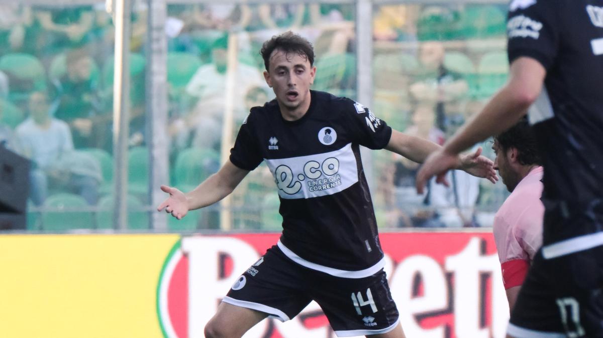 Cesena, è addio con Berti. La proprietà: "Resterà per sempre parte della famiglia"