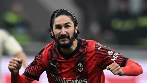 Milan, Adli: "Vogliamo continuare così. Sto lavorando sulla mia fase difensiva"