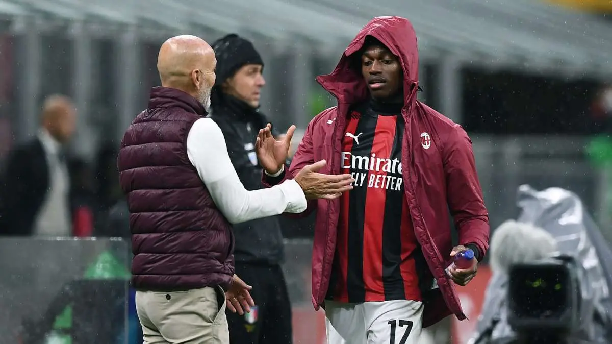 Pioli sul rinnovo di Leao: "Stiamo bene insieme, il suo percorso con il Milan non è ancora finito"